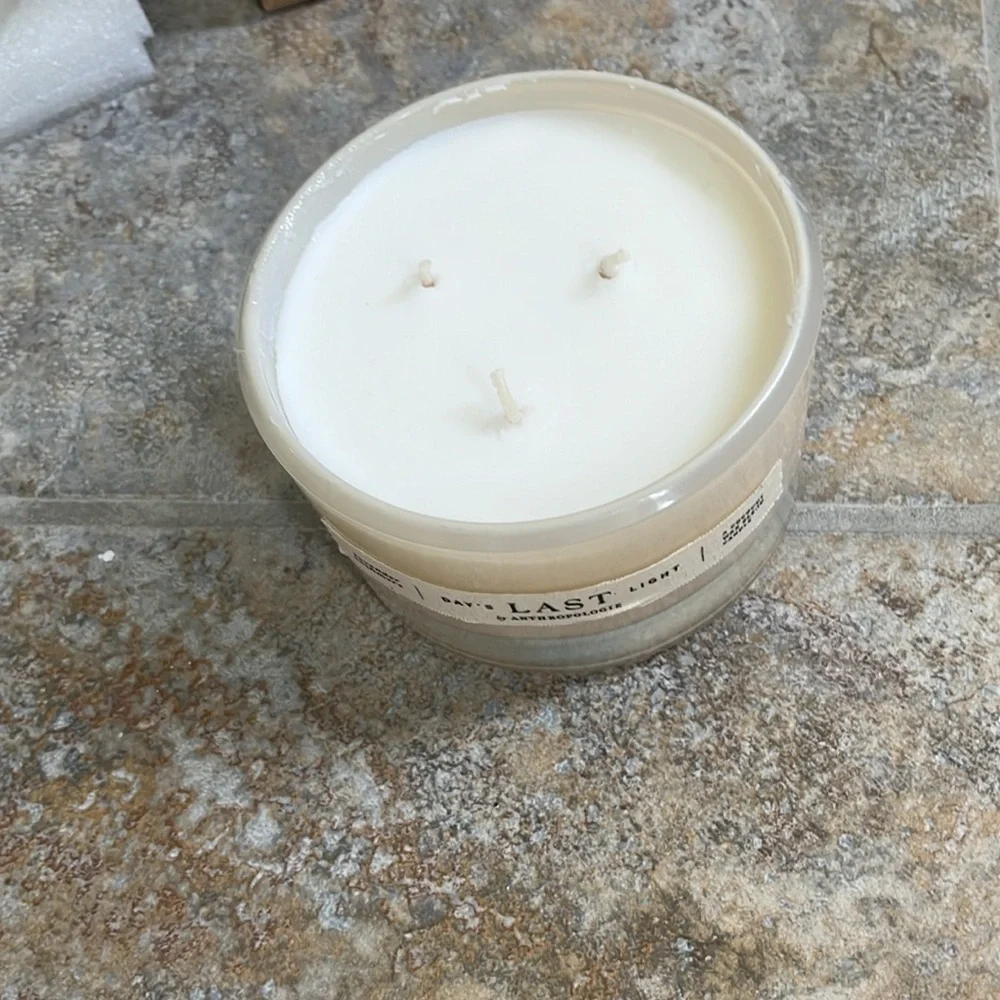 Anthropologie Days Last Light Floral Lavender Cashmere Boxed Candle NIB